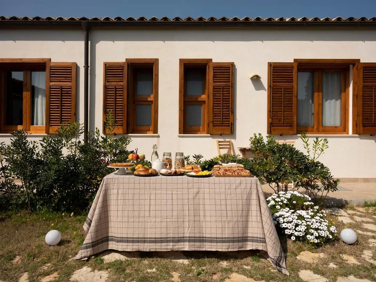 *** Bed & Breakfast Stagnone Area Zero Bed and Breakfast Birgi Vecchi Italië