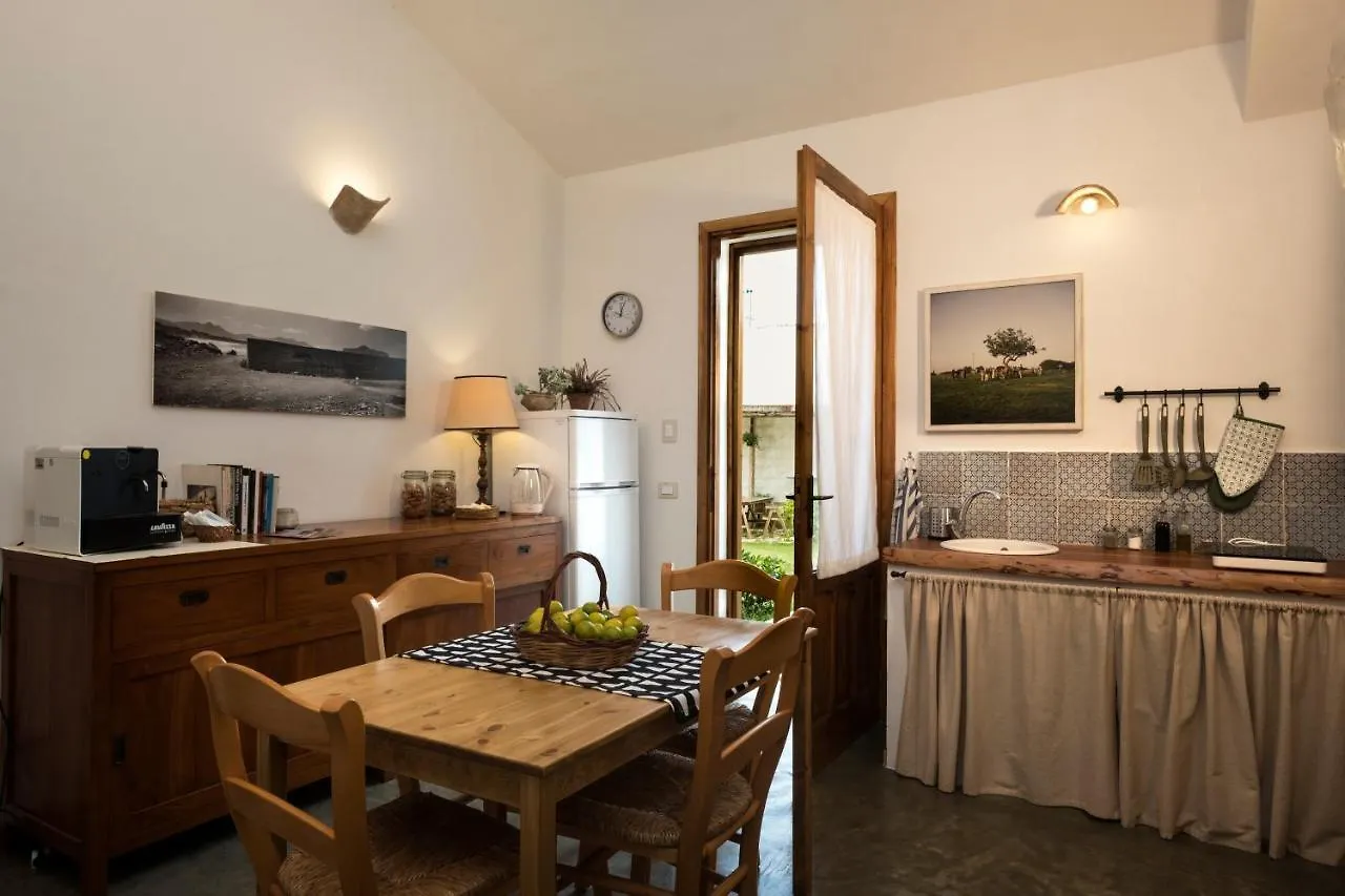 Stagnone Area Zero Bed and Breakfast Birgi Vecchi