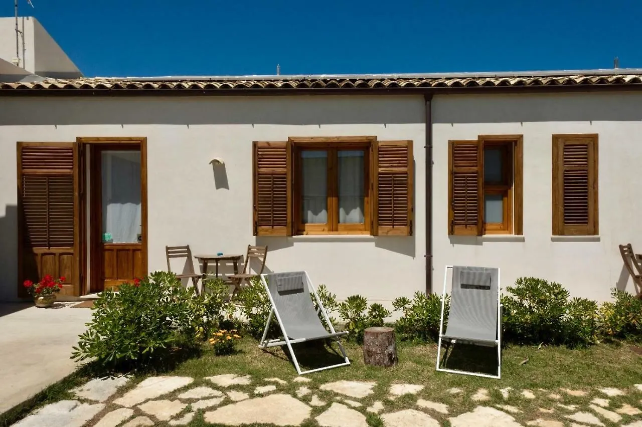 Stagnone Area Zero Bed and Breakfast Birgi Vecchi Bed & Breakfast